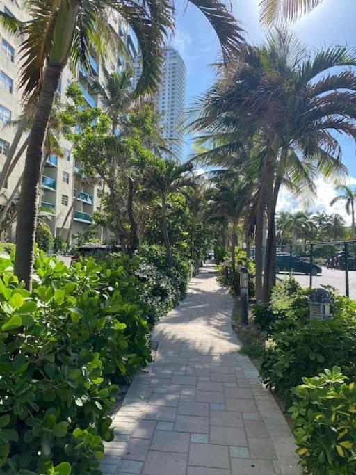 Miami Beach 1B/1B Incredible View Apartment With Kitchen Hallandale Beach Esterno foto